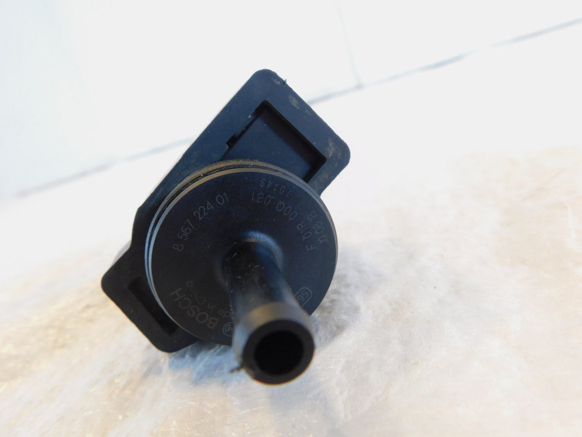 BMW R1250R R1250GS Adventure & R1250RT Petrol Gas Fuel Tank Breather Purge Valve - C3 Cycle