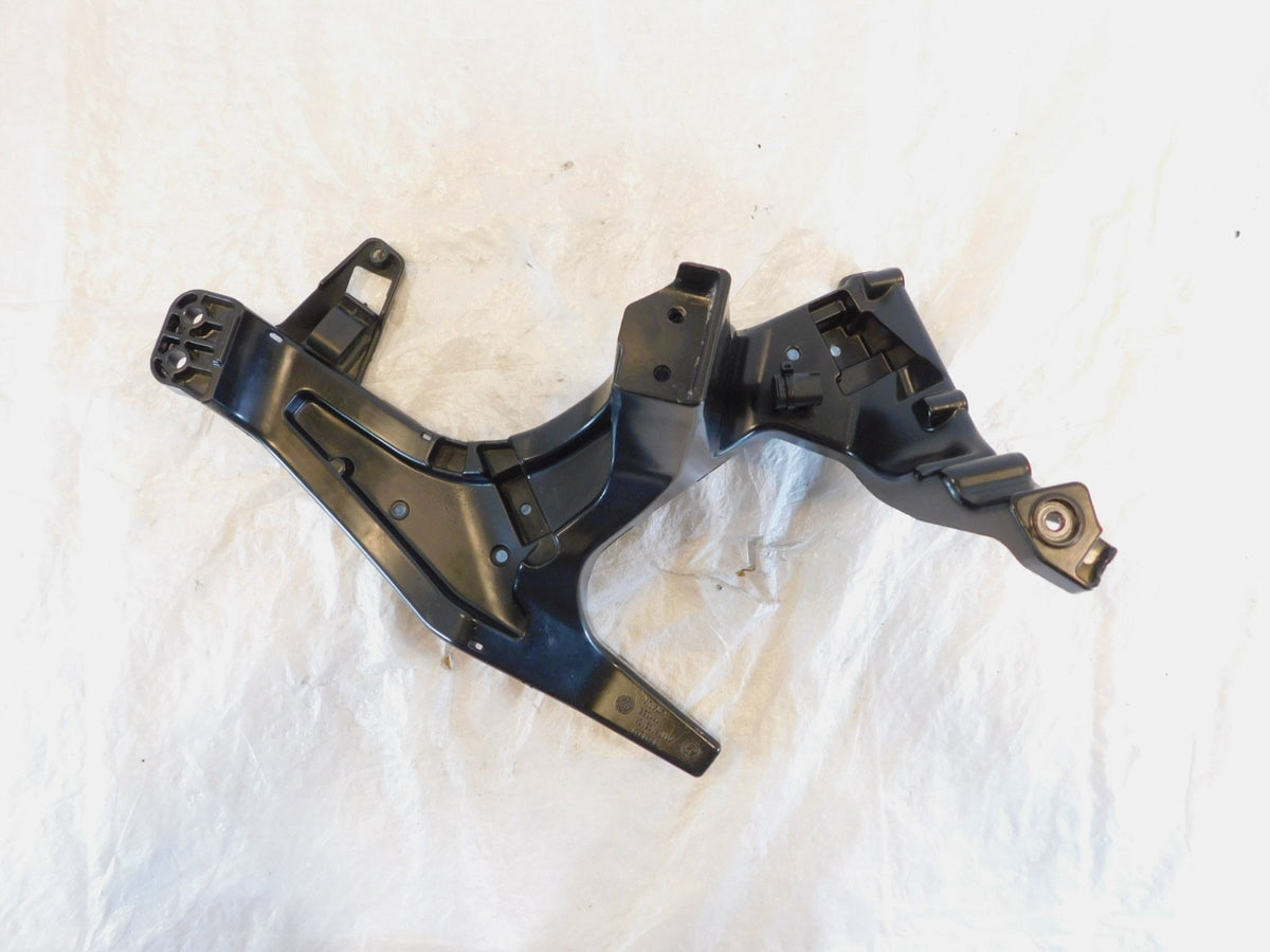 BMW R1250RT R1200RT K52 Left Front Subframe Fairing Carrier Mount Bracket Stay - C3 Cycle