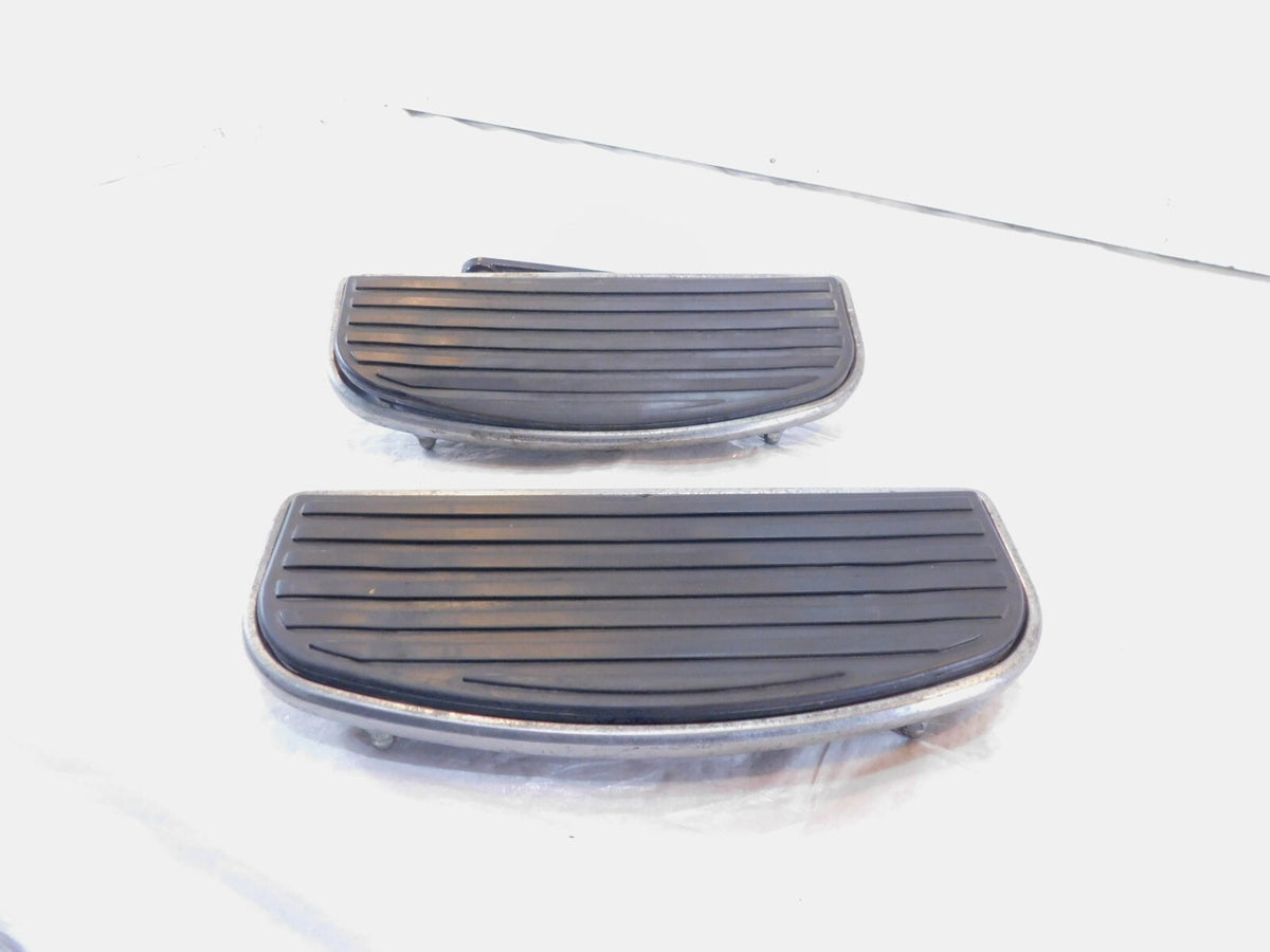 Kawasaki Vulcan 1500 VN1500 Nomad Drifter Left/Right Side Footrest Floor Boards - C3 Cycle