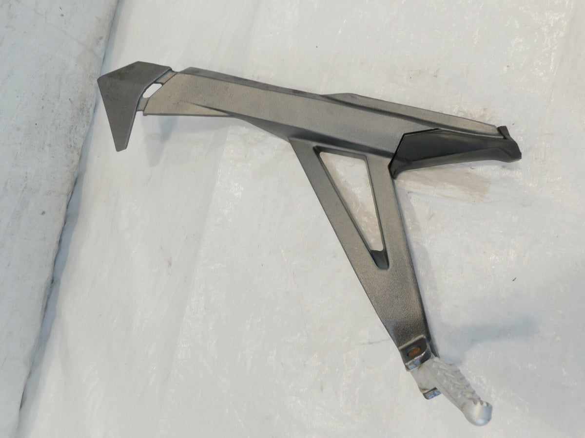 01-03 Aprilia RST1000 RST 1000 Futura Left Rear Footpeg Footrest Holder Bracket