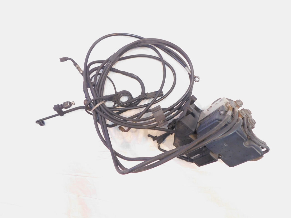Harley Davidson Road King Street Electra Glide ABS Pump Module Brake Hose Lines - C3 Cycle