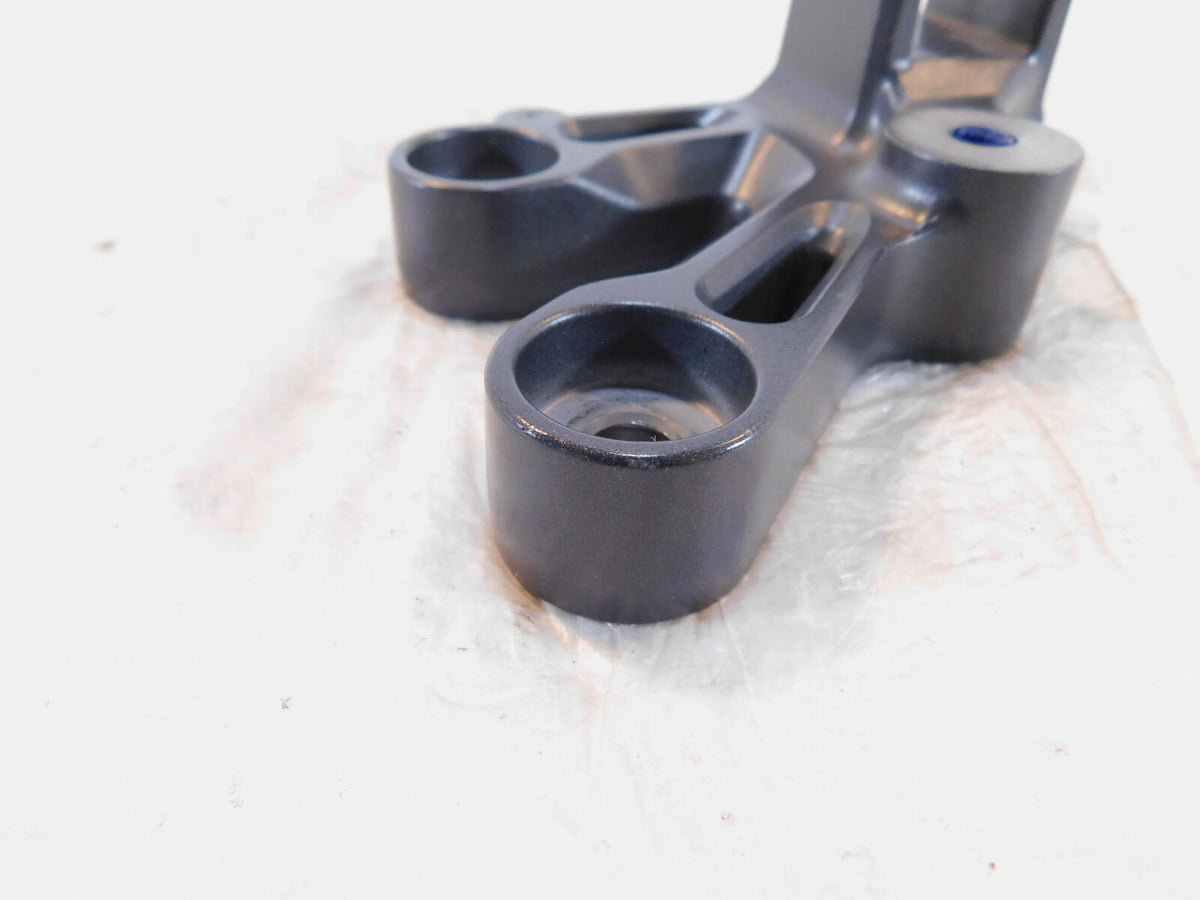 2022-2024 Yamaha YZFR7 YZF-R7 R7 Front Left Foot Peg Footrest Mount Bracket Stay - C3 Cycle