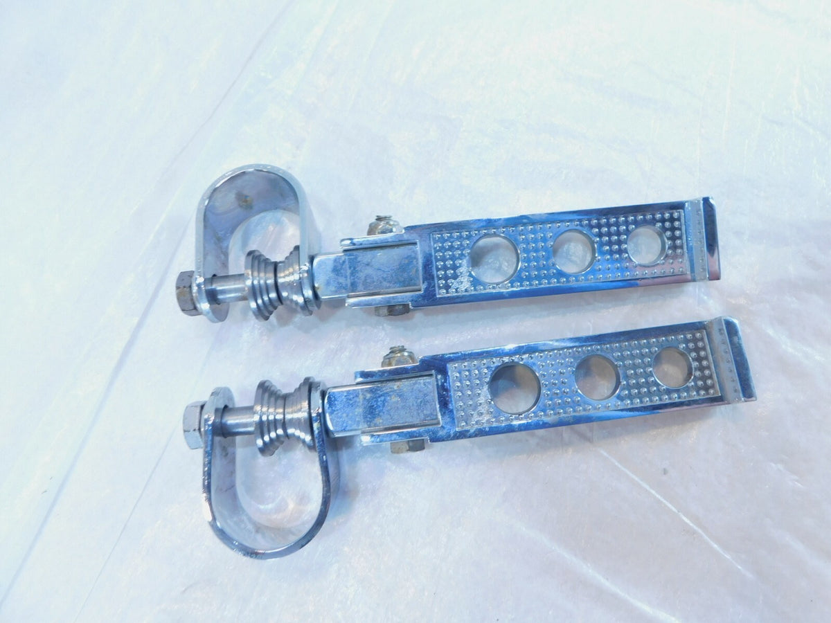 1999 Kawasaki Vulcan 1500 Classic Left & Right Front Crash Bar Foot Peg Footrest - C3 Cycle