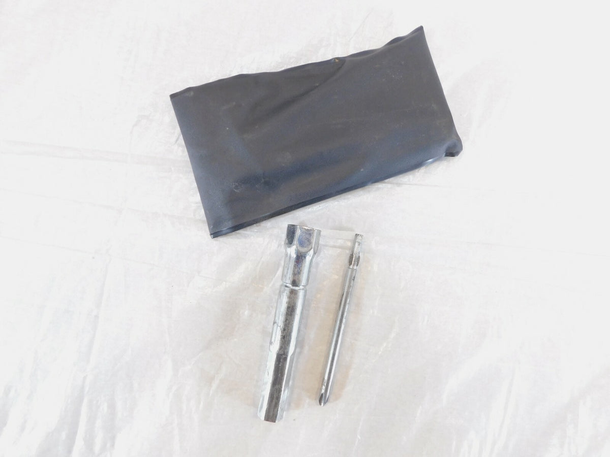 Suzuki Savage Volusia Boulevard S40 C50 M50 VL800 VZ800 Owners Tools Pouch Bag - C3 Cycle