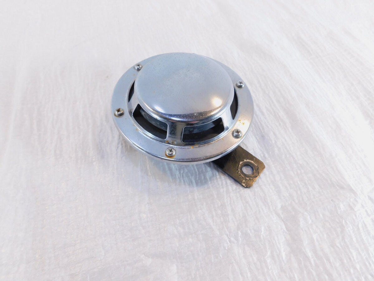 Honda VT700 VT800 Shadow 700 800 Indicator Horn w/ Chrome Cover - 38110-MK7-671 - C3 Cycle