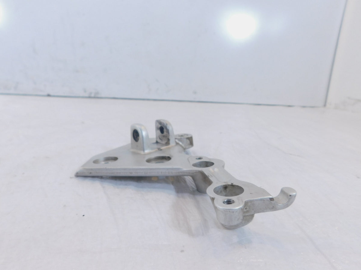 2007-2012 Triumph Tiger 1050 SE Right Front Footrest Foot Peg Bracket Mount Stay - C3 Cycle