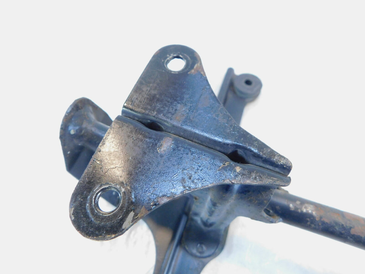 Kawasaki ZX-6 ZX600 ZX600-E & ZZR600 Engine Motor Oil Cooler Mount Bracket Stay - C3 Cycle