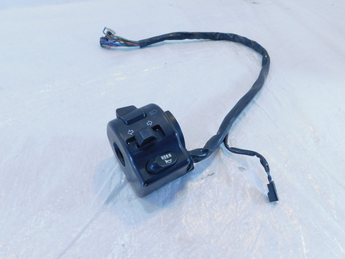 Victory V92 Sport Deluxe & Standard Cruiser Left Handlebar Turn Signal Switches - C3 Cycle