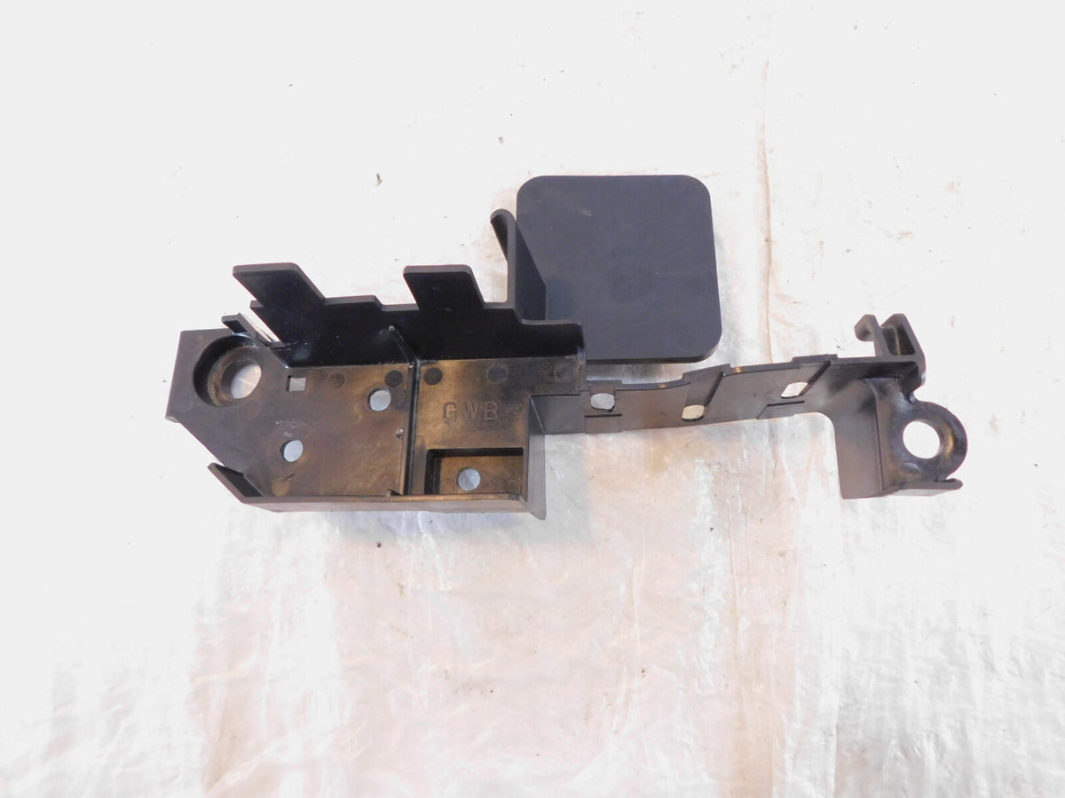 2022-2024 Yamaha YZFR7 YZF-R7 R7 Front Mount Bracket Frame Cover Panel Tray - C3 Cycle
