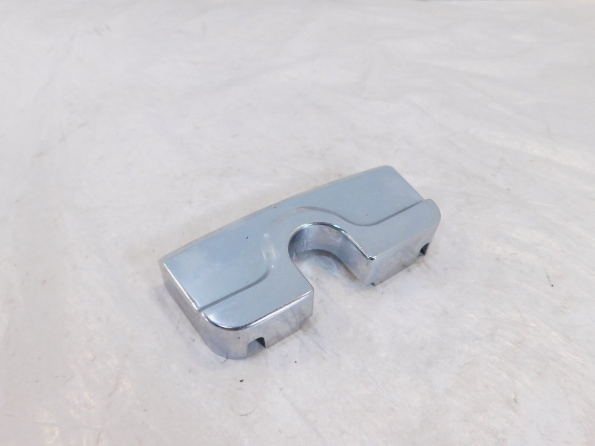 Harley  Twin Cam Touring Dyna & Softail Kuryakyn Cylinder Head Mount Bolt Cover - C3 Cycle