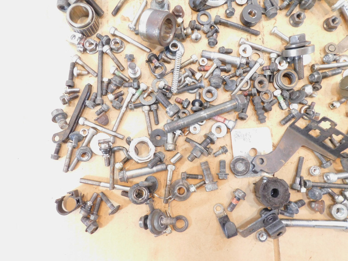 2008 Kawasaki Vulcan 900 VN900 Classic LT Misc Nuts Bolts & Brackets Parts Lot - C3 Cycle