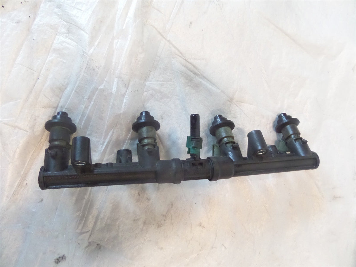 13-19 Honda CBR600RR & CBR600RA Throttle Body Fuel Gas Petrol Injector Rail Pipe - C3 Cycle