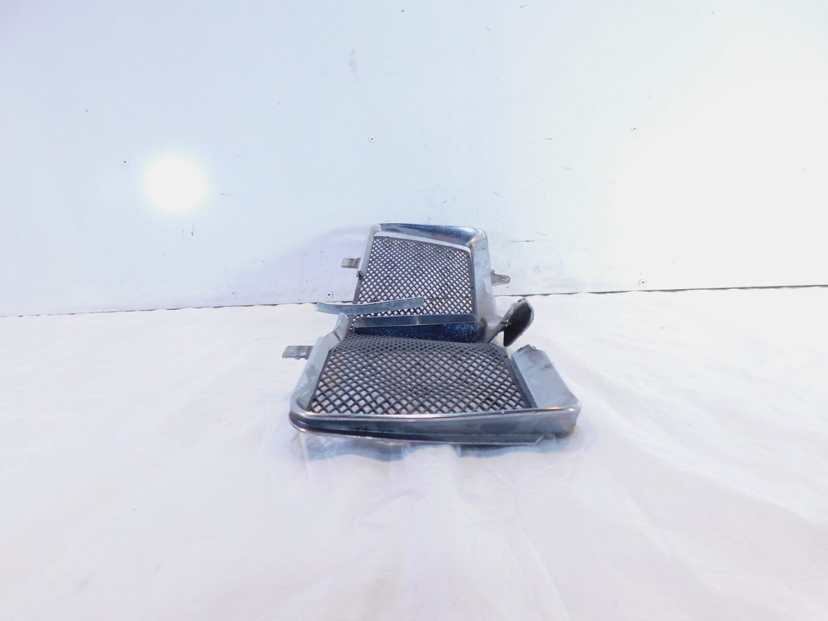 90-00 Honda GL1500 Goldwing Left/Right Engine Coolant Radiator Screen -Damage - C3 Cycle