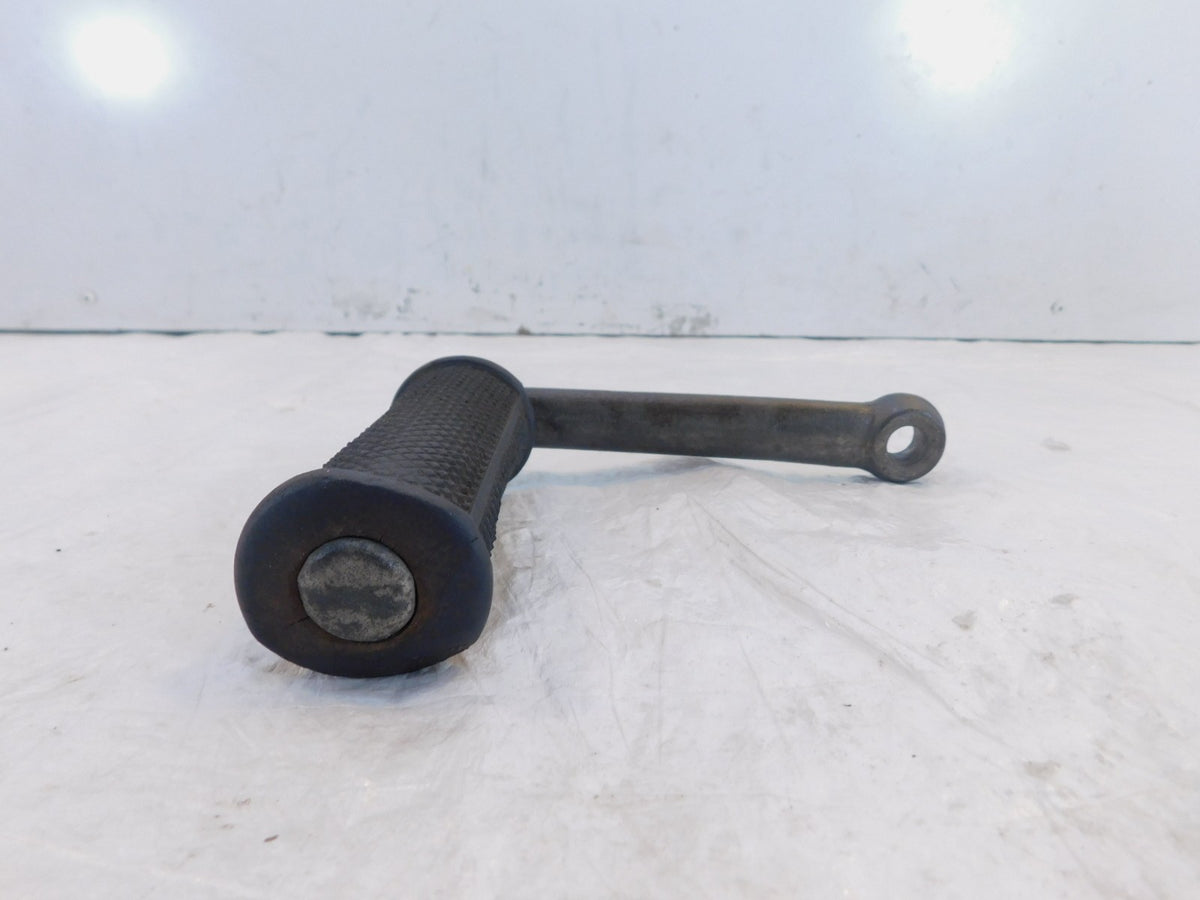 BMW Airhead R100 R60 R75 R90 R100RT Front Right Footrest Foot Peg w/ Mount - C3 Cycle