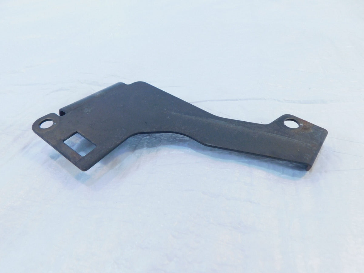 Yamaha V-Star 1100 Classic Custom Silverado Side Cover Mount Bracket Guide Plate - C3 Cycle