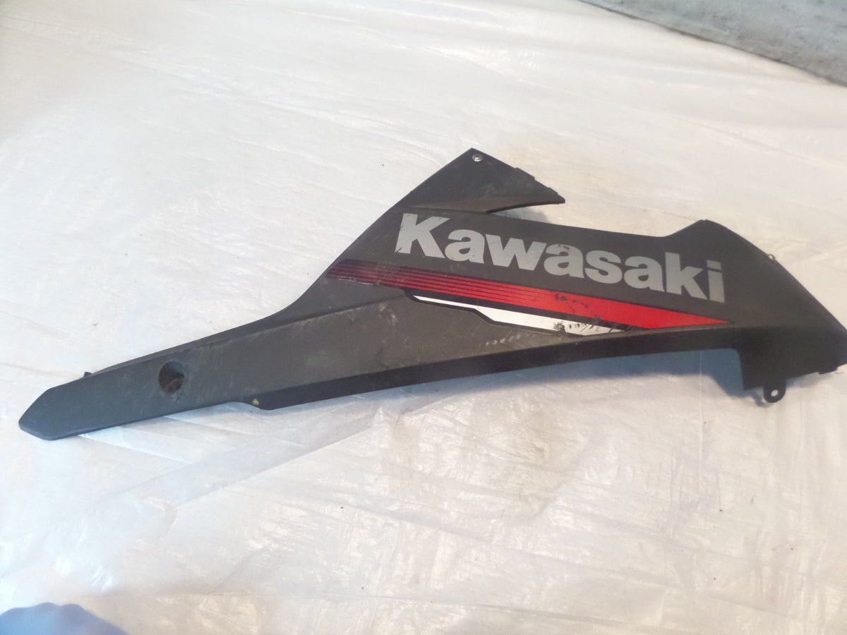 2013-2017 Kawasaki Ninja 300 EX300 Lower Right Cowl Cowling Fairing Bellypan - C3 Cycle