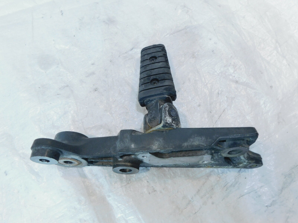 Yamaha V-Max 1200 VMX12 Left Rear Passenger Footrest Foot Peg & Mount Bracket - C3 Cycle