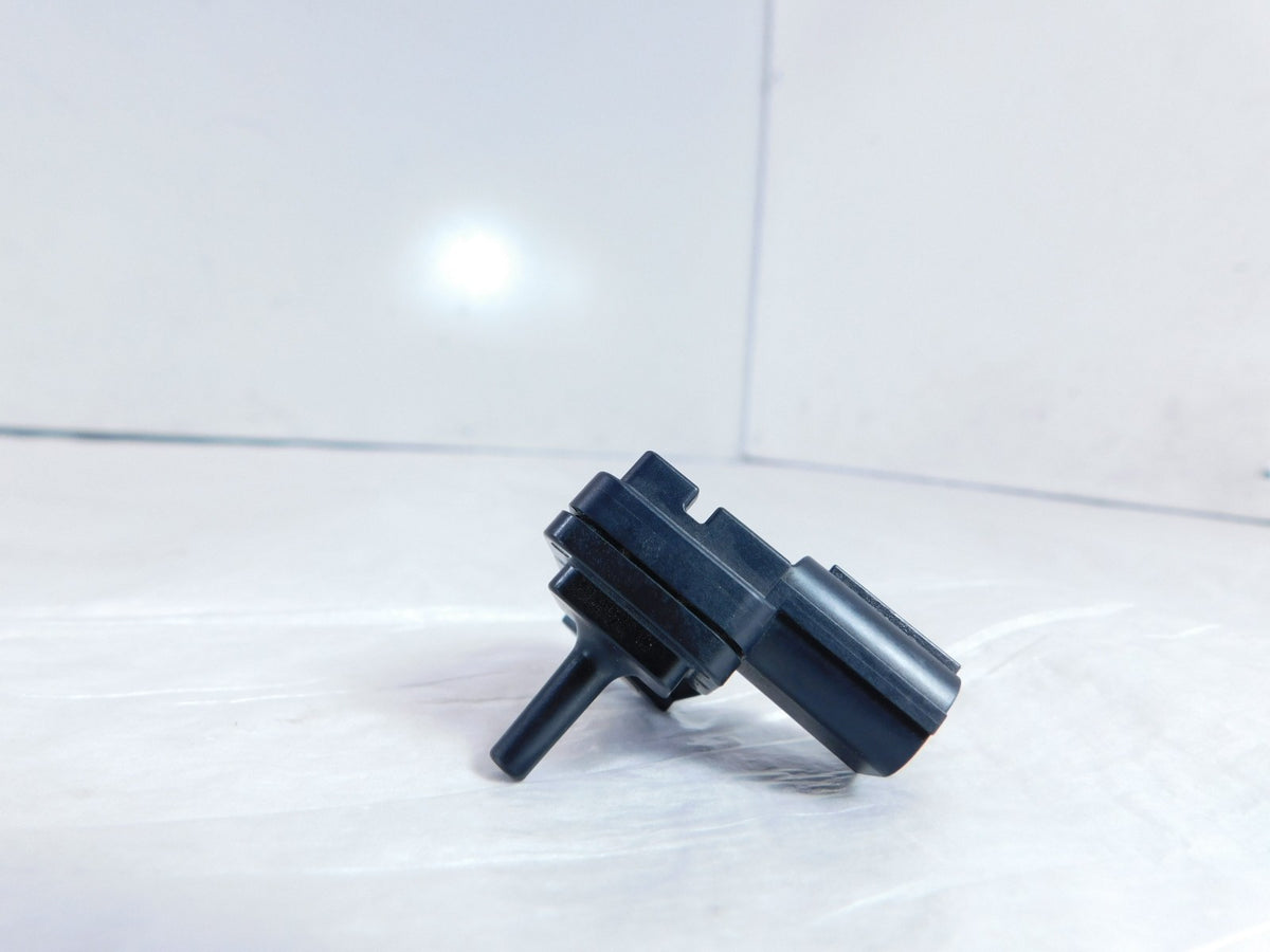 Yamaha YZF-R1 R1M R1S & YZF-R6 FZ09 MT07 MT09 MT10 MAP Mass Air Pressure Sensor - C3 Cycle