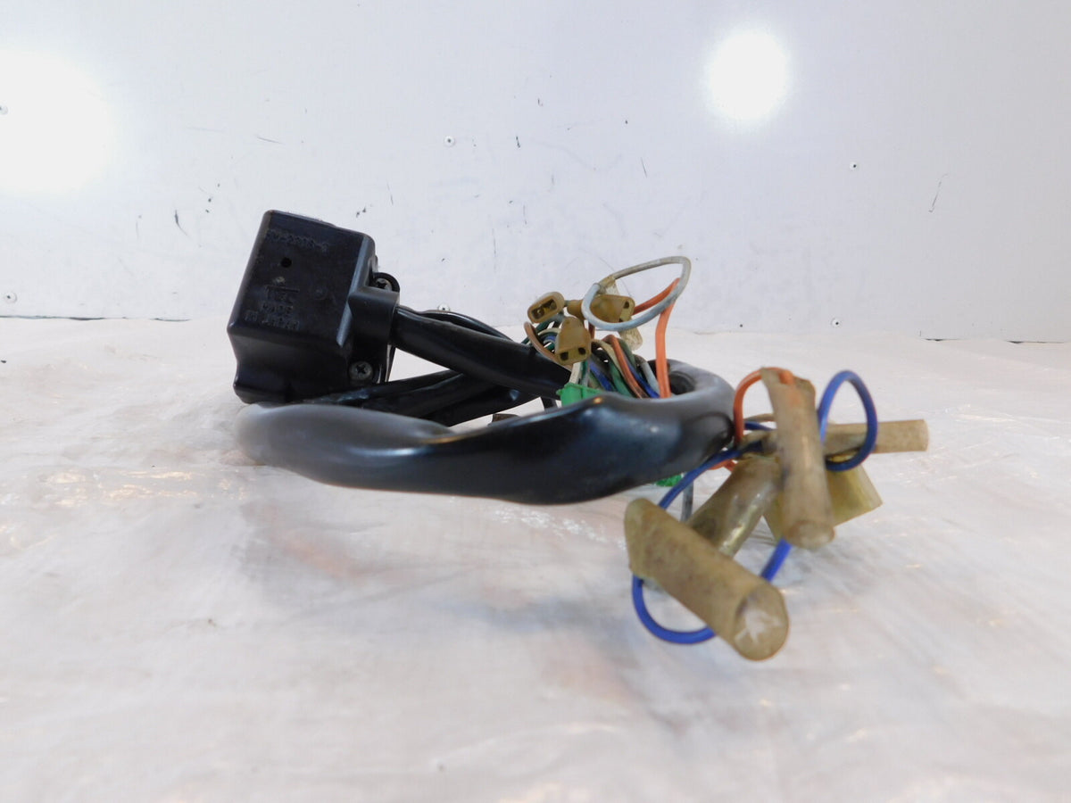 Honda Shadow 750 VT750 Left Handlebar Turn Signal Head Light Horn Button Switch - C3 Cycle