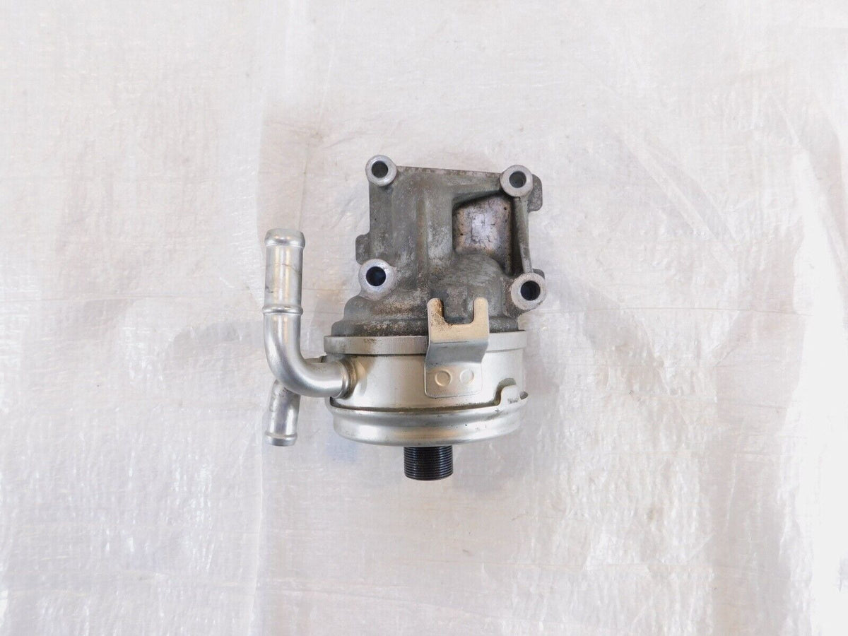 Suzuki GSXR600 GSX-R600 GSX-R750 OEM Engine Motor Oil Cooler & Bracket Mount - C3 Cycle