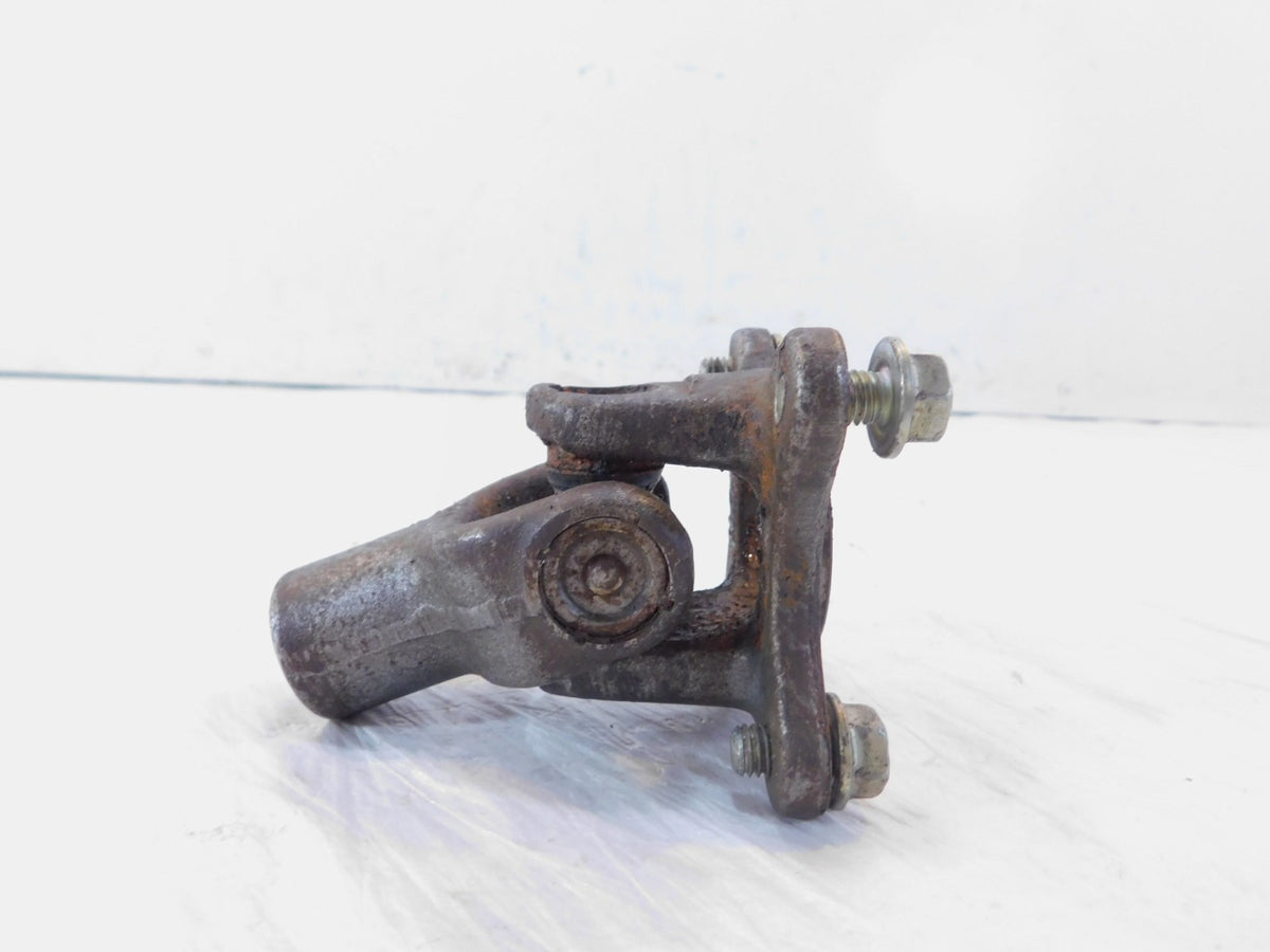 1982-1983 Yamaha XJ750J Maxim 750 Rear Drive Shaft Cross Shaft U Joint Yoke - C3 Cycle