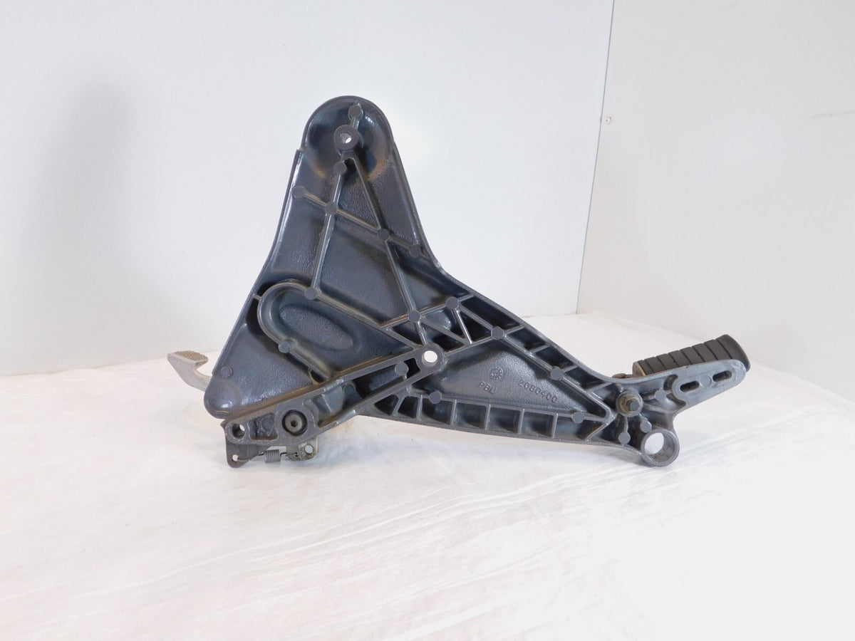 1996-2003 Triumph Trophy 900 1200 Right Footrest Foot Pegs & Bracket Mount - C3 Cycle