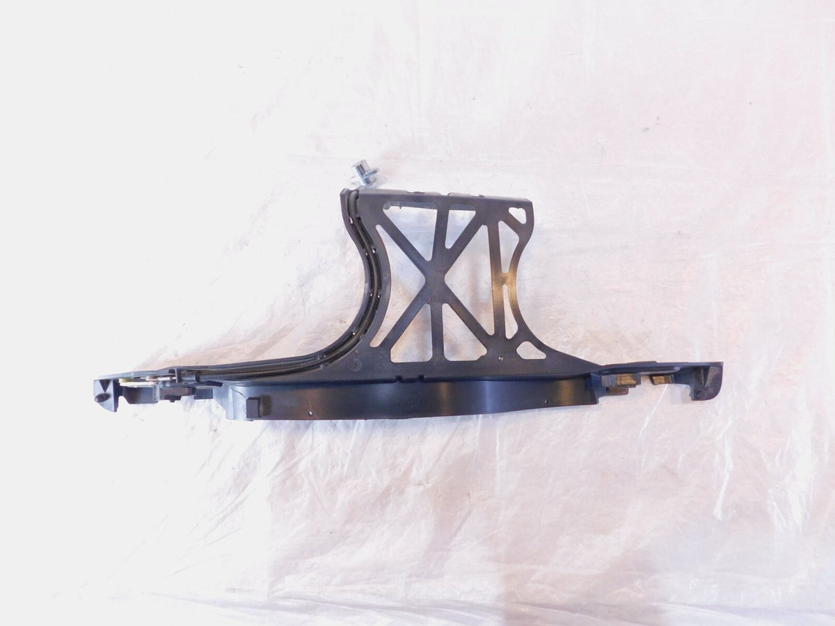 2014-2020 Harley Davidson Road King Electra Glide Right Saddlebag Latch Bracket