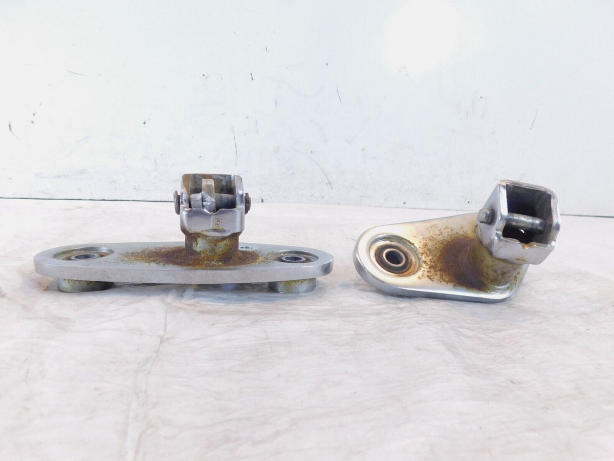 Honda VT600 VT600C Shadow VLX Deluxe Front Foot Peg Footpeg Footrest Brackets - C3 Cycle