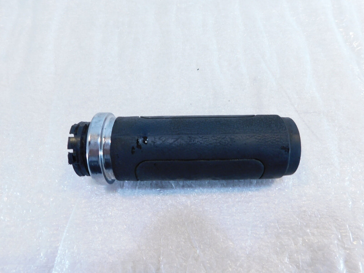 Harley Davidson Dyna Softail Sportster Rubber Handlebar Right Hand Throttle Grip