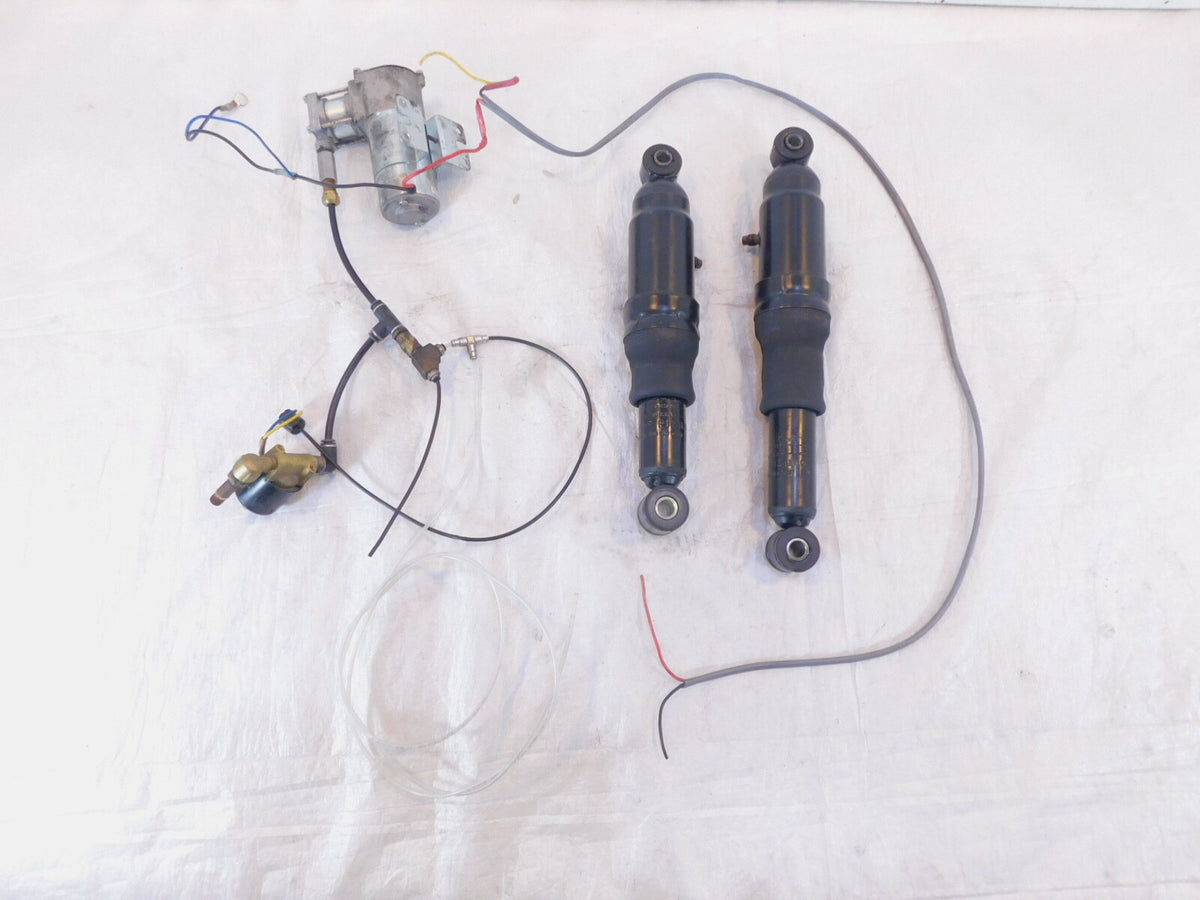 Harley Road Street & Electra Glide Adjustable Rear Shock Absorbers Hoses & Pump