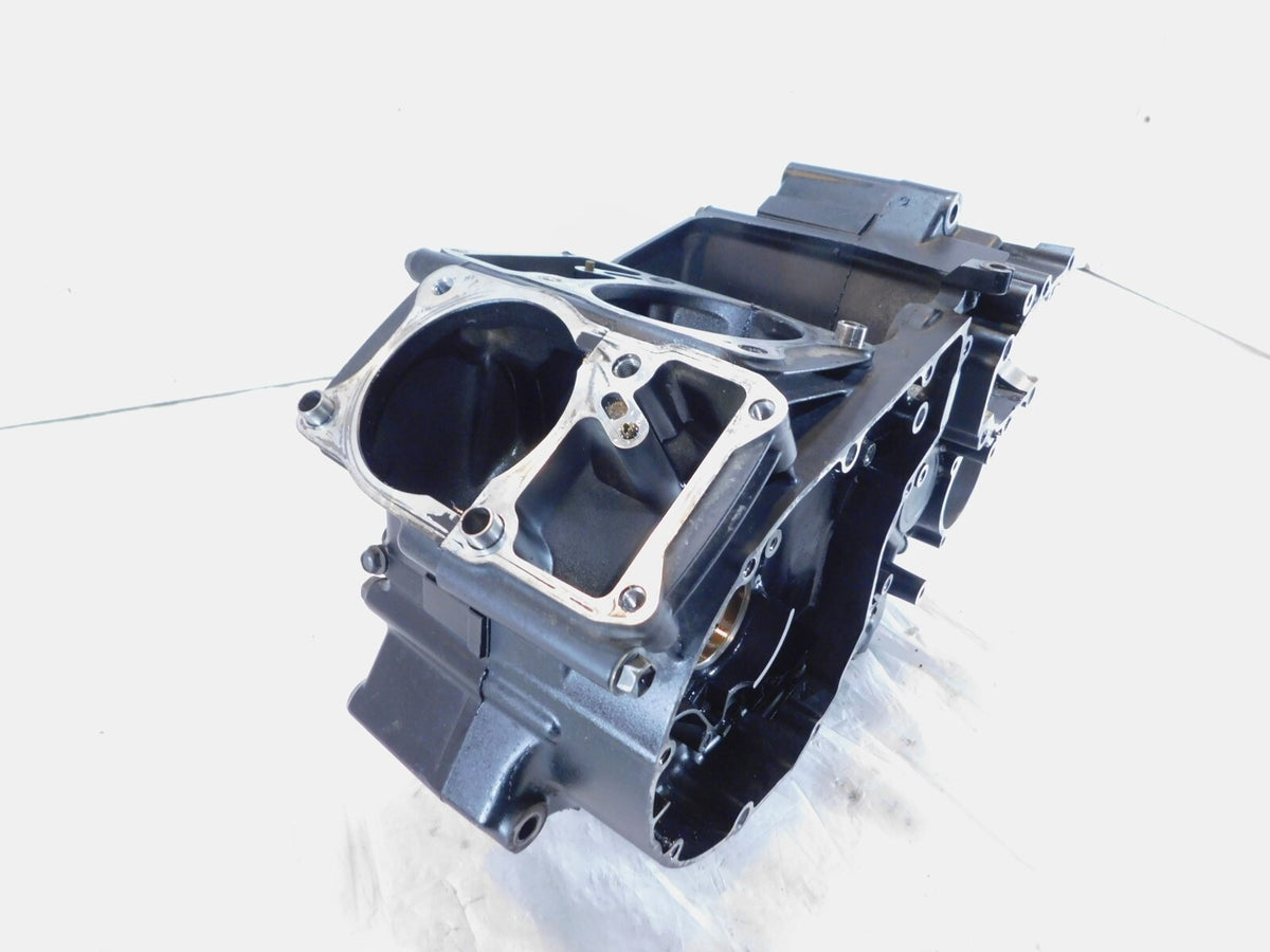 2001-05 Suzuki VL800 Intruder Volusia Boulevard C50 Engine Motor Block Crankcase - C3 Cycle