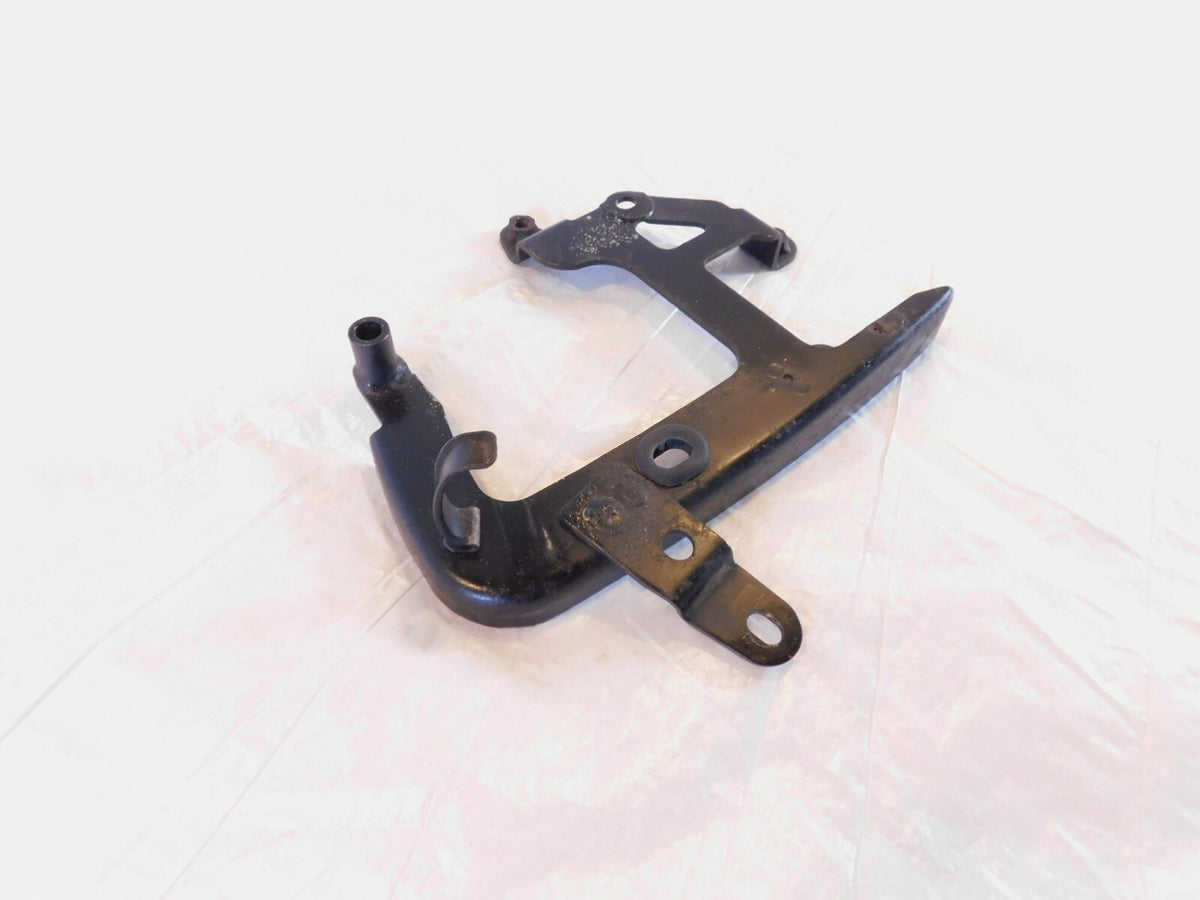 1994-2003 Honda VF750 VF750C Magna 750 Right Side Cover Fairing Mount Bracket
