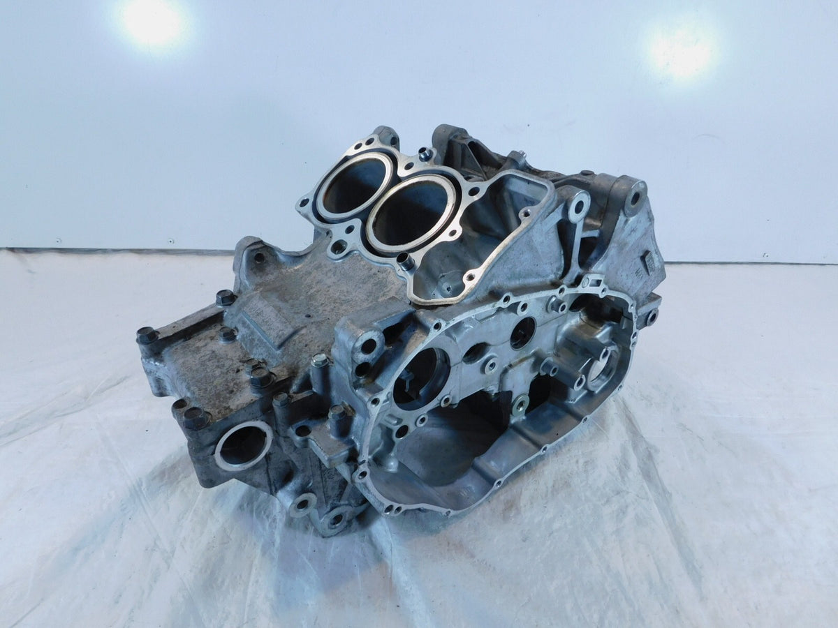2005-2009 Honda Interceptor 800 VFR800 Engine Motor Crankcase Crank Case - C3 Cycle