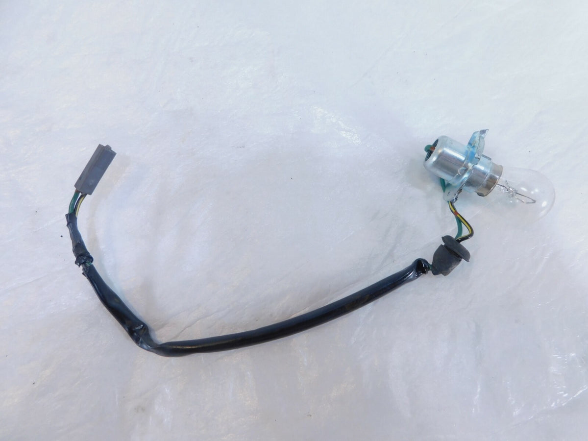 Kawasaki Vulcan 1600 VN2000 Classic Nomad Rear Right Side Indicator Light Wire - C3 Cycle