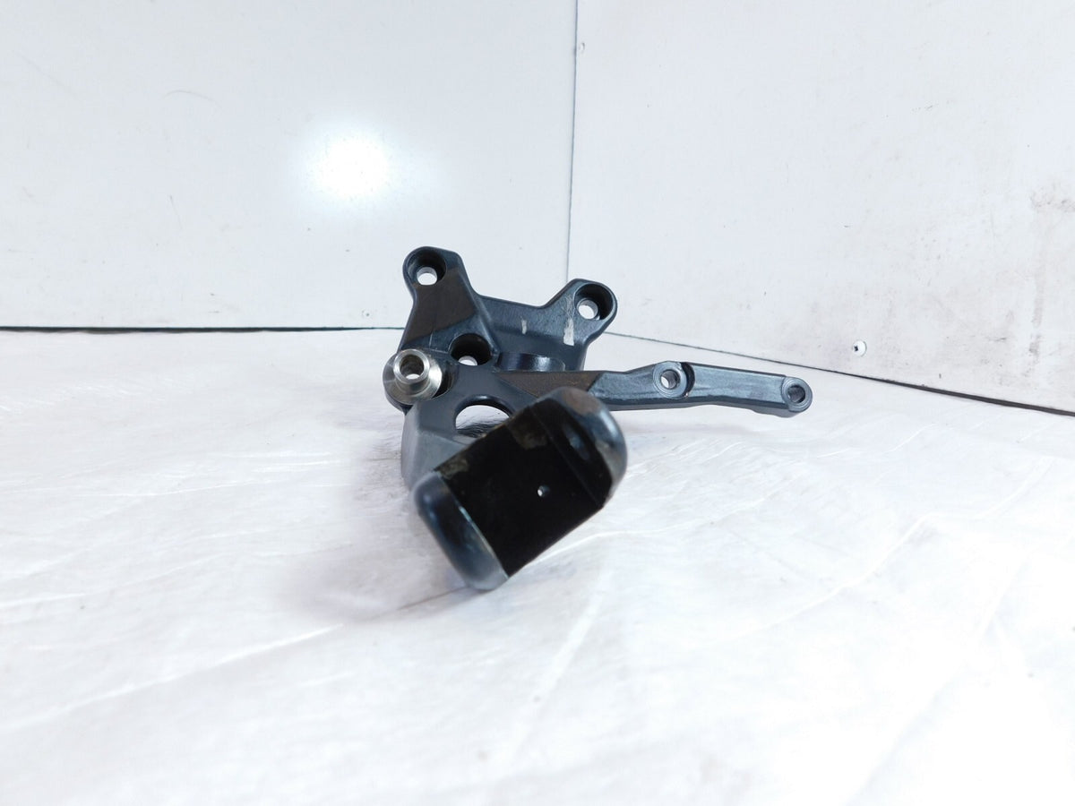 22-25 Harley Davidson Sportster Nightster Special RH975  Exhaust Mount Bracket - C3 Cycle