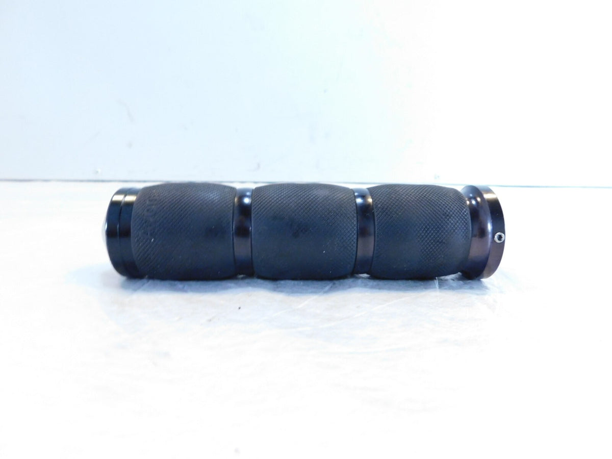 2017-2022 Indian Scout Sixty & 1200 Black Left Handlebar Handle Bar Hand Grip - C3 Cycle