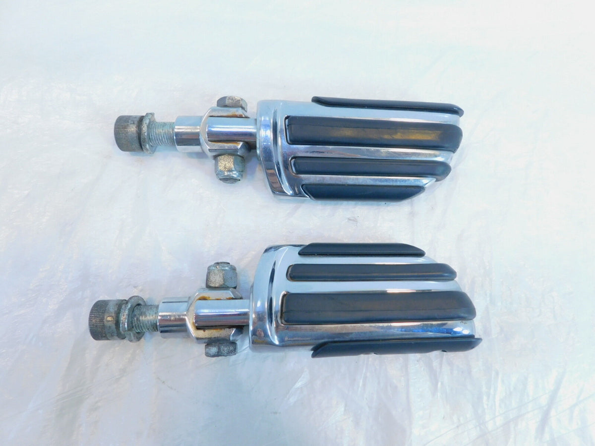 Pair Harley Touring Dyna Sportster & Softail Chrome & Rubber Footpeg Footrests - C3 Cycle