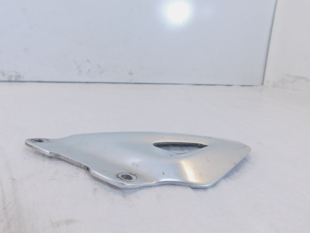 2007-2012 Triumph Tiger 1050 Right Front Footrest Foot Peg Heel Guard Fin - C3 Cycle