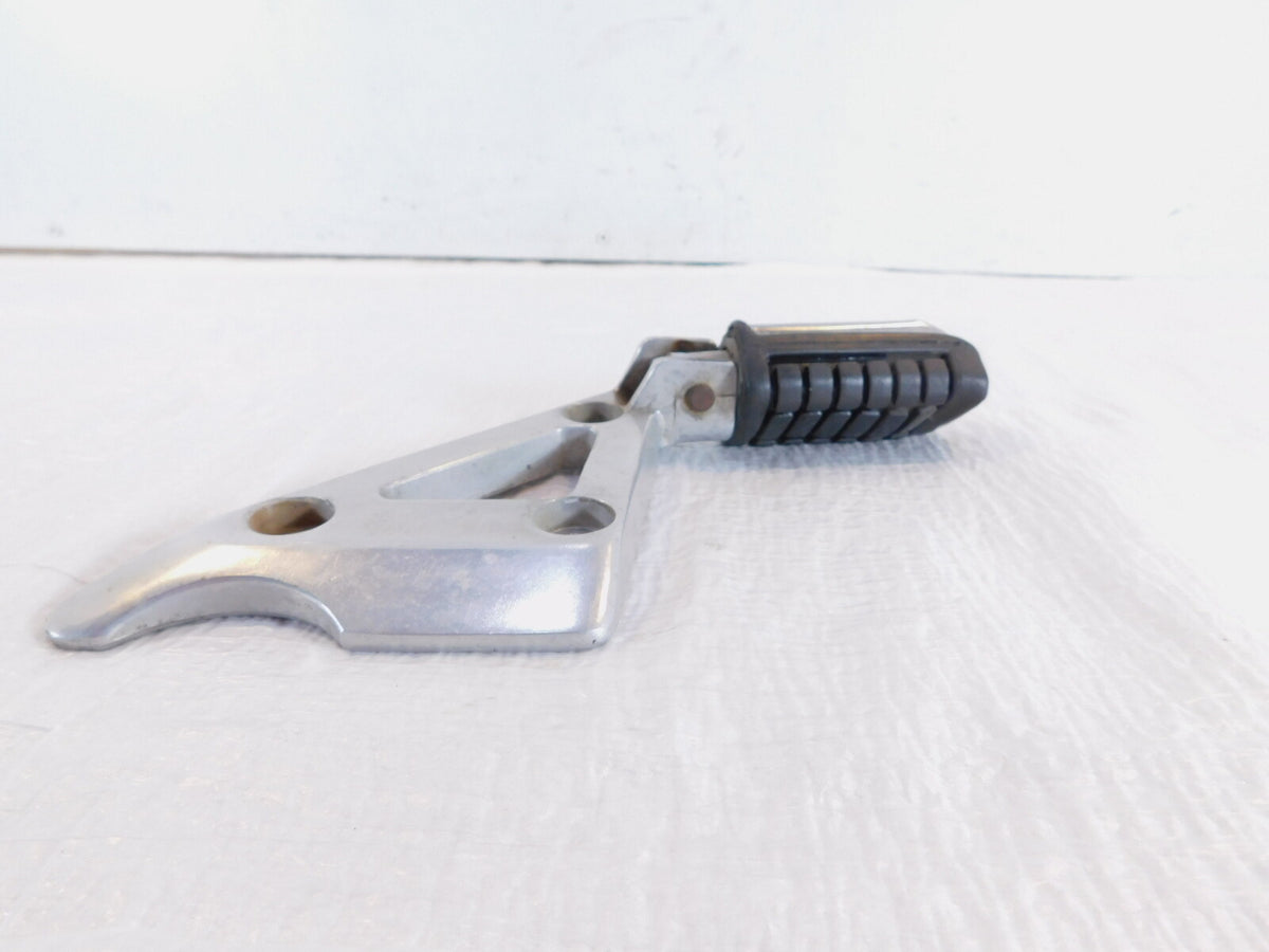 83-86 Honda VT500 VT500C Shadow 500 Rear Right Footpeg Footrest w/ Mount Bracket - C3 Cycle