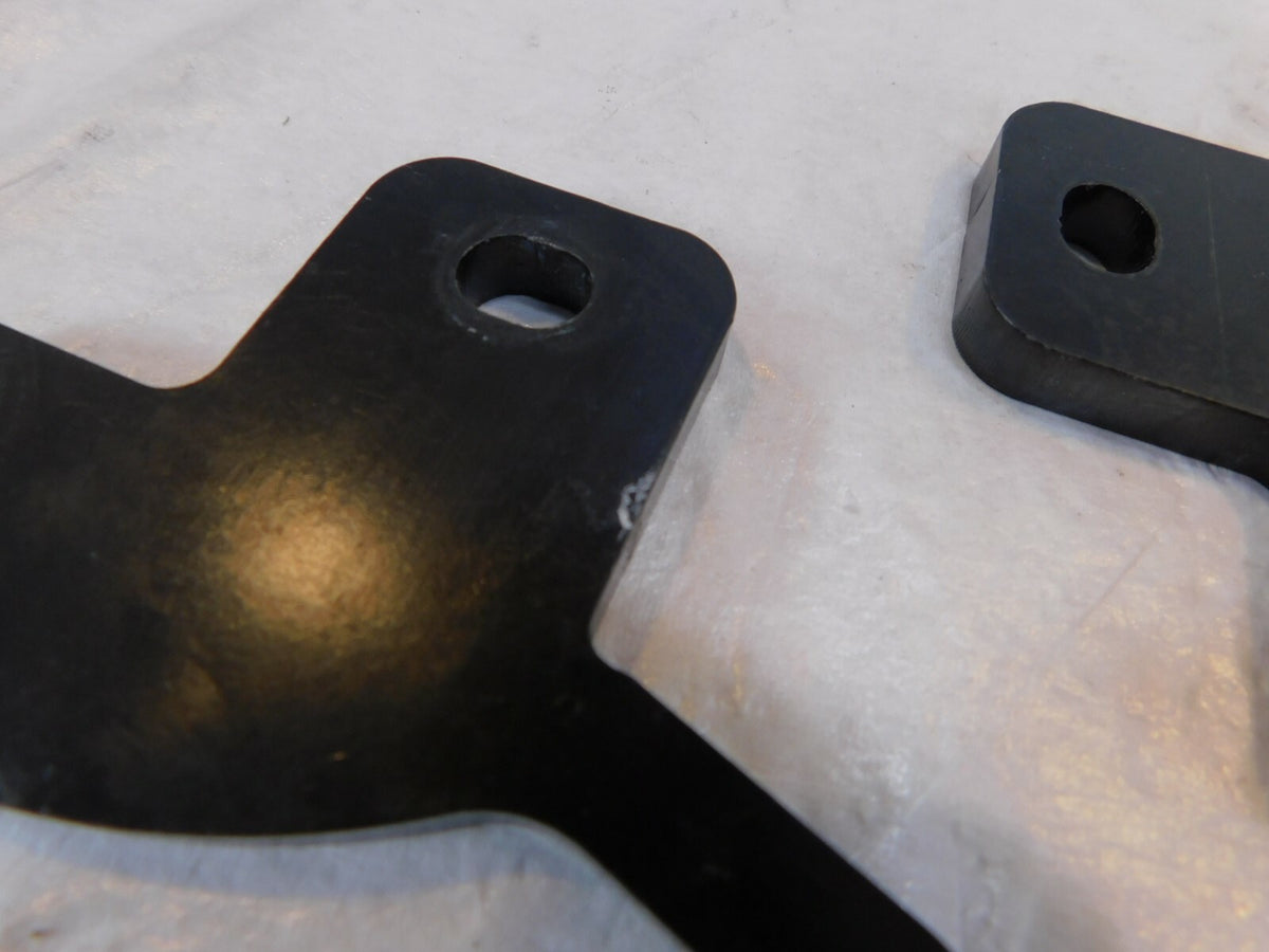 Indian Chief Chieftain Roadmaster Springfield Rear Fuel Gas Tank Mount Brackets