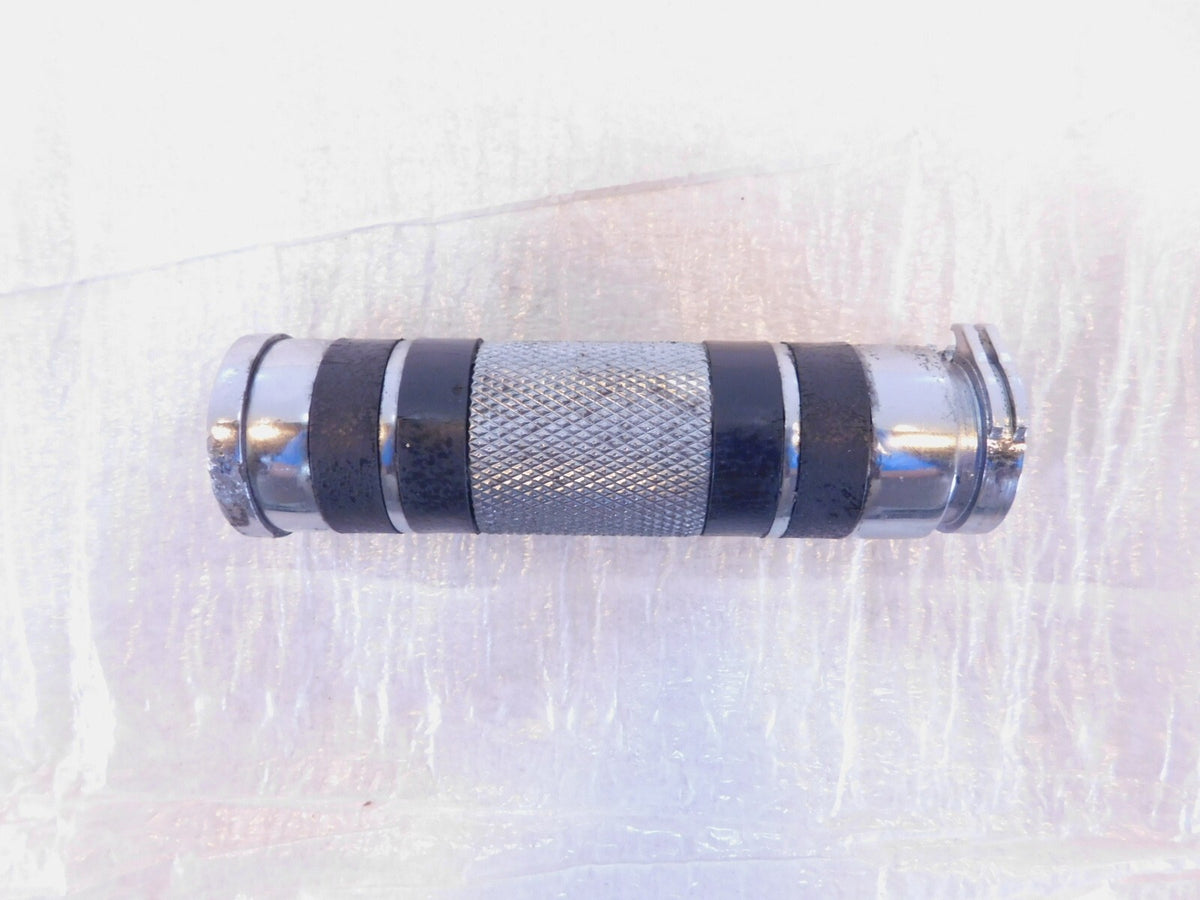 Harley Davidson Dyna Sportster & Softail Chrome Right ISO Hand Handlebar Grip - C3 Cycle