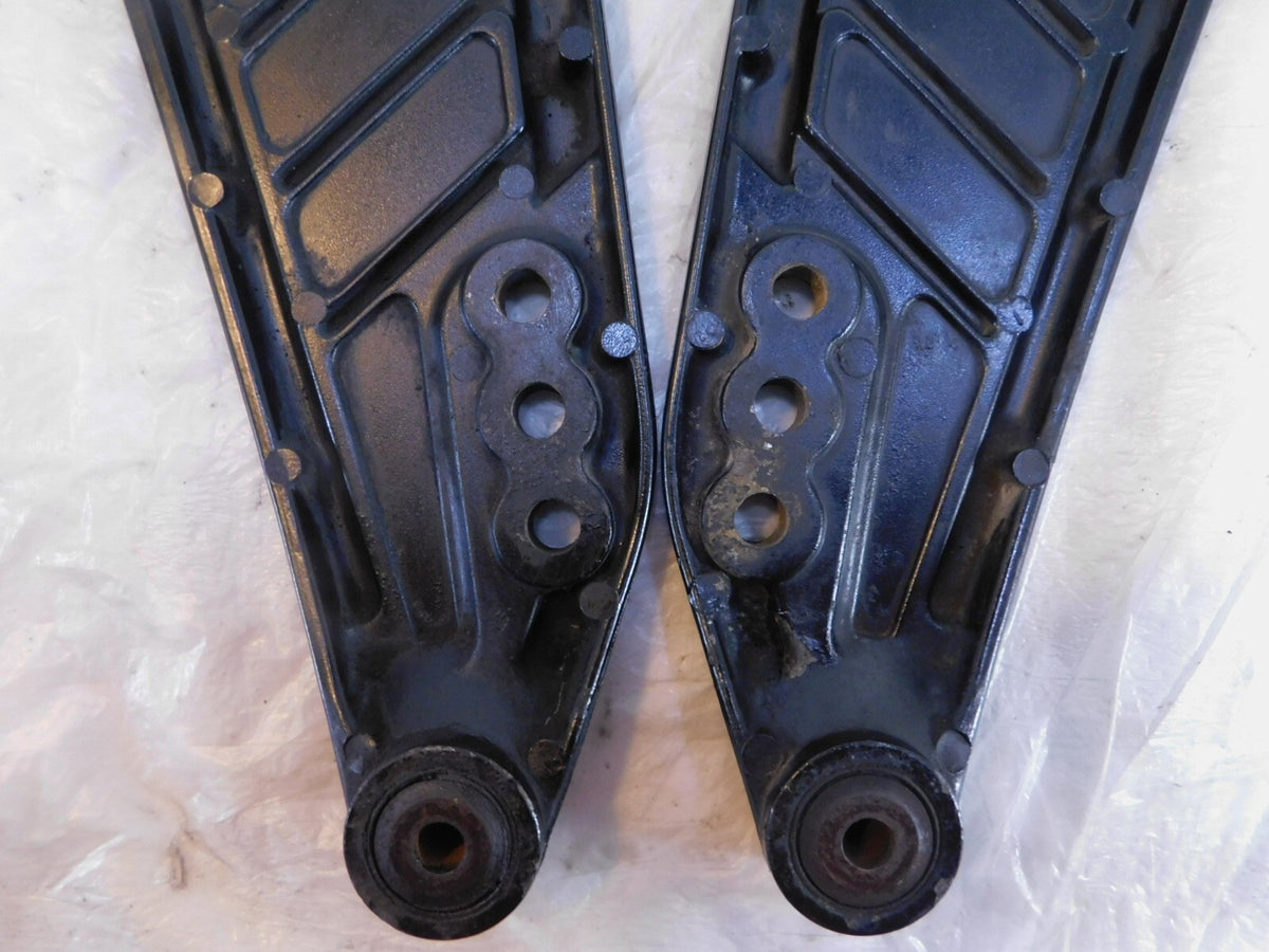Yamaha Venture Royale XVZ12 Left/Right Foot Peg Footrest Mount Support Panels - C3 Cycle