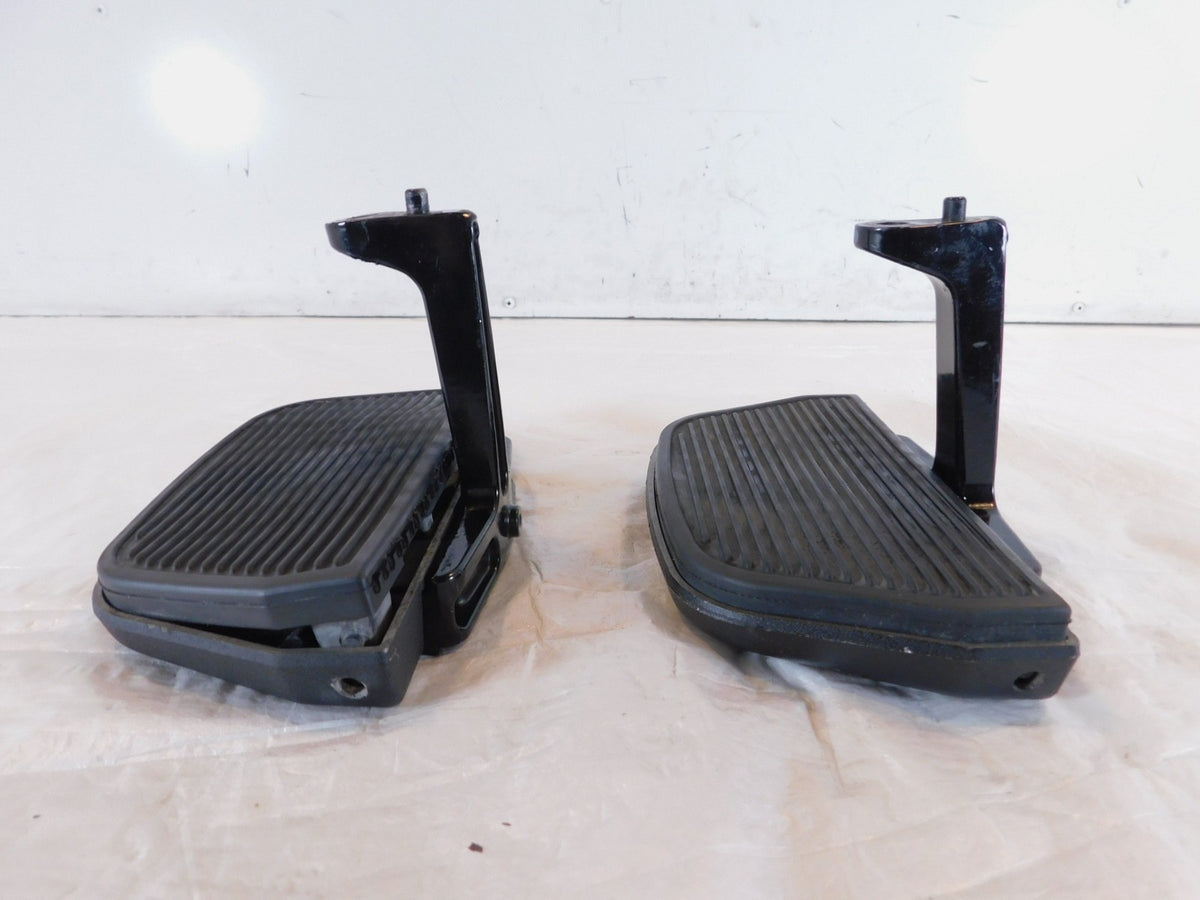 Harley Davidson Road King Electra Glide Passenger Footboard Floorboard Brackets - C3 Cycle