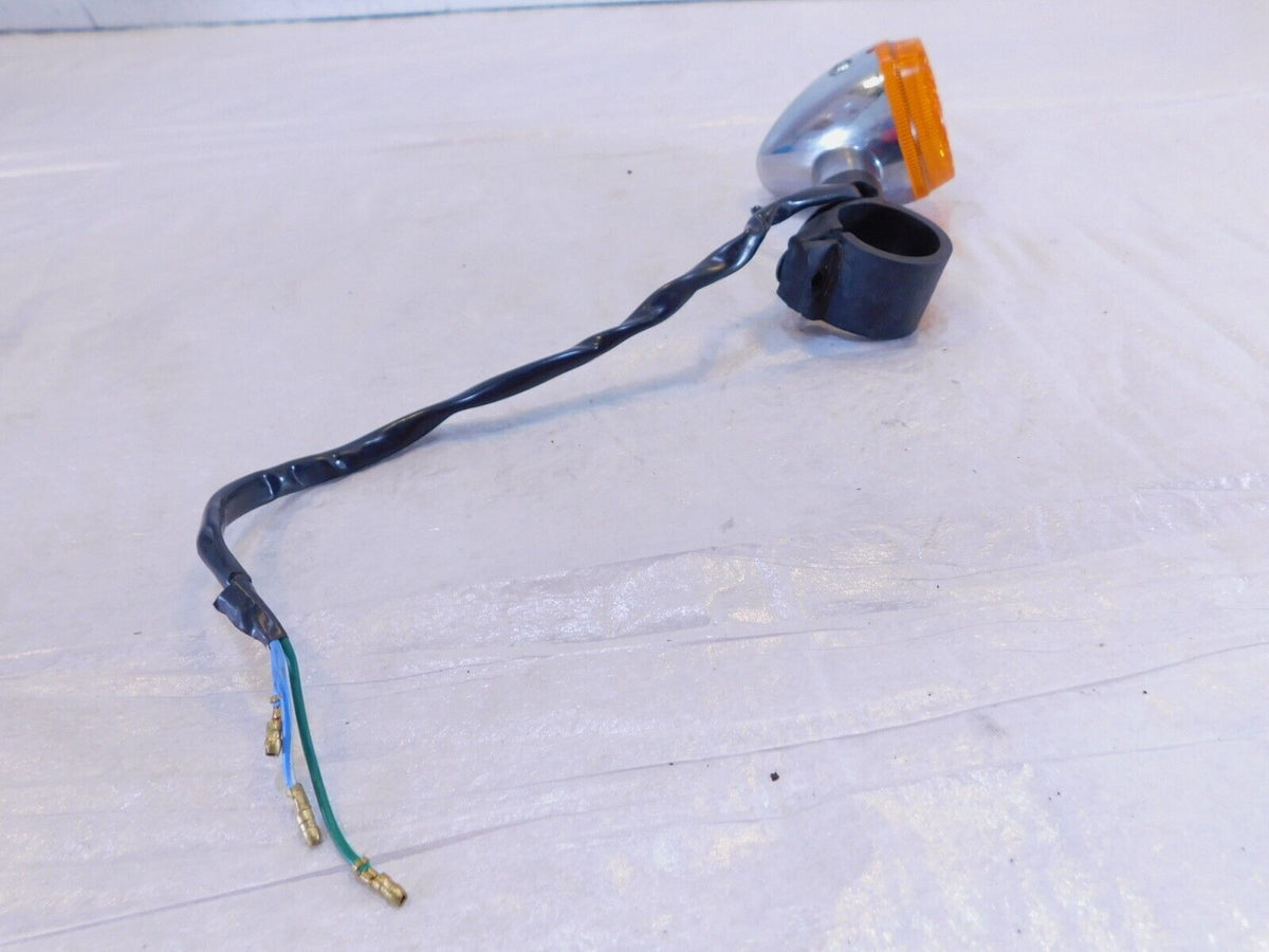 Honda VT600 Shadow 600 & 750 Spirit & VTX1300C Front Right Turn Signal Indicator - C3 Cycle