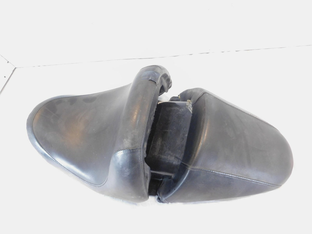 Harley Davidson V-Rod Vrod VRSC VRSCA VRSCAW Main Rider Passenger Seat Assembly
