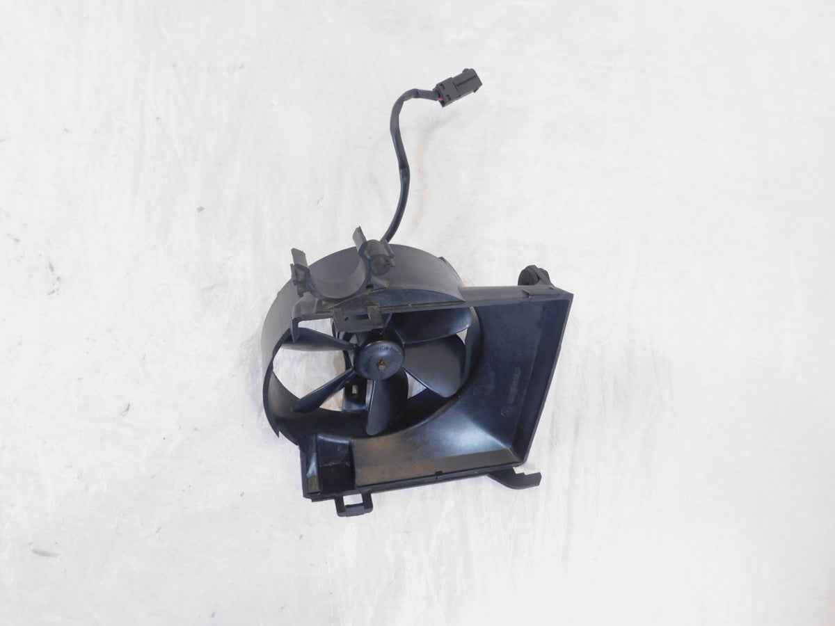 2001-2005 BMW F650 CS Engine Motor Water Cooling Radiator Fan & Shroud For Parts - C3 Cycle