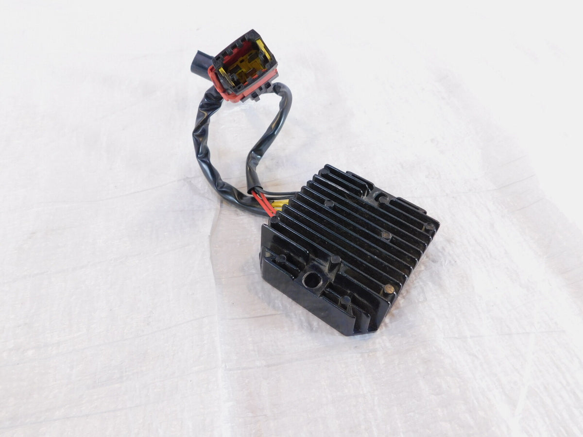 Royal Enfield Interceptor 650 INT650 Euro IV V Voltage Regulator Rectifier Unit