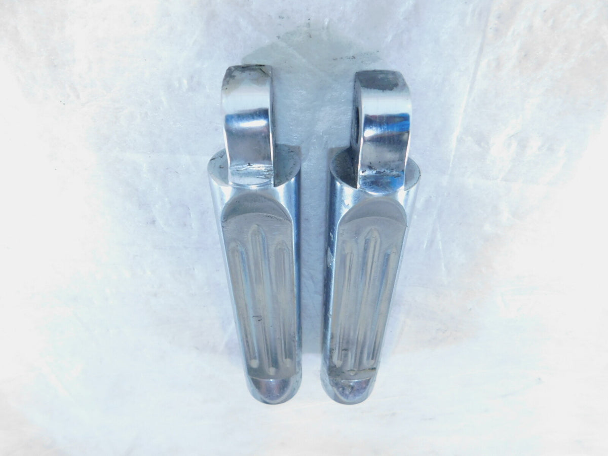 Pair Harley Touring Dyna Sportster & Softail Chrome Left Right Footpeg Footrests - C3 Cycle