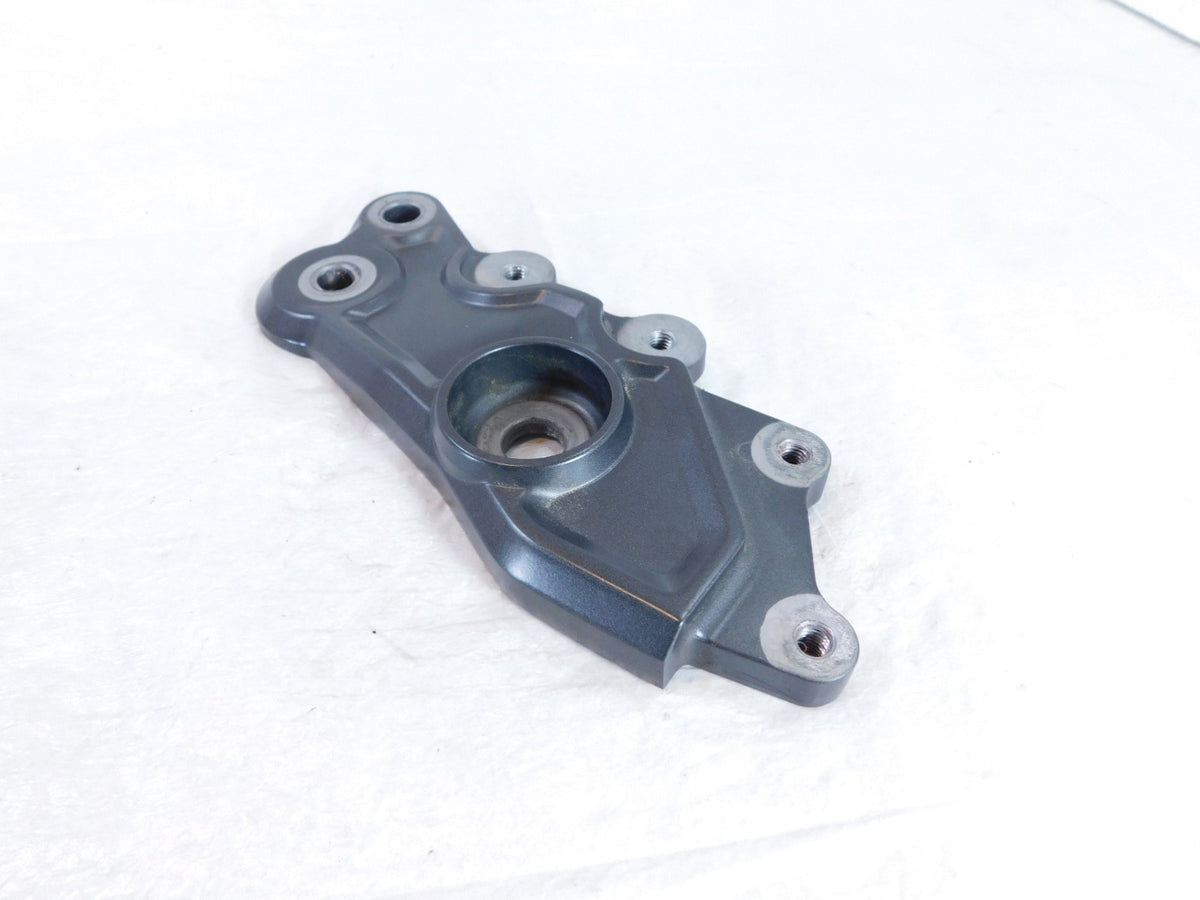 2022-2024 Yamaha YZFR7 YZF-R7 R7 Right Lower Subframe Engine Mount Bracket Plate - C3 Cycle