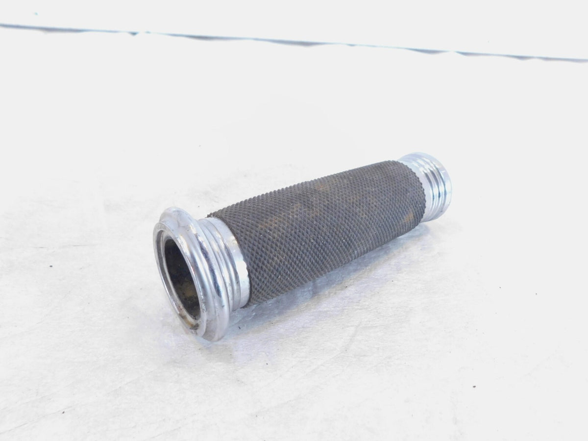 Harley Davidson Dyna Sportster & Softail Chrome Right Hand Handlebar Grip - C3 Cycle